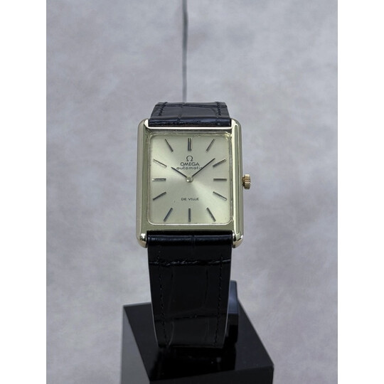 28mm • 1972 Omega De Ville Tank 18k Solid Gold ref.155.0042 cal.711 Automatic